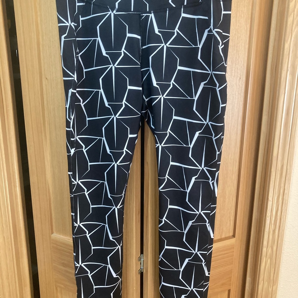 Sativa brand Yoga or Jogging pant. Full length. Cuffed ankle. Size L